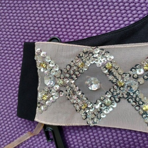 Way-In Dress - Picture 6 of 11